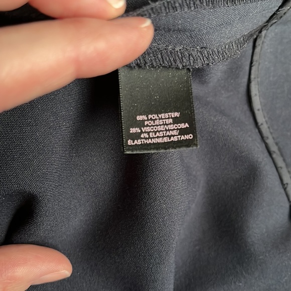 Women's Navy / VINTAGE Victoria Secret pencil skirt / Size 6 - Picture 8 of 10